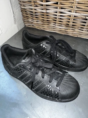 $45 • Buy Adidas Black Superstars US 7