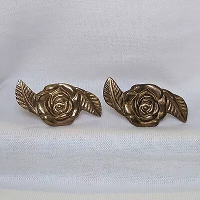 Pair Of Classic Brass Rose Napkin Rings - Exquisite Craftsmanship! Vintage!  • $14.50