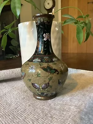 Japanese Meiji Cloisonné Butterfly Vase In The Style Of Namikawa • £55