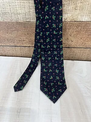 Vera Bradley Mens Christmas Holly Berry Cotton Necktie Made In Fort Wayne IN • $24.50