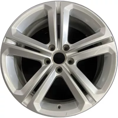 Volkswagen CC OEM Wheel 18” 2012-2017 Factory Rim Original Double 69924 • $181.97