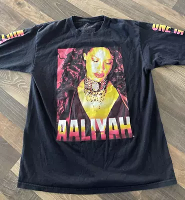 Aaliyah  One In A Million  Long Sleeve Tee Size Large -Small Hole • £19.18