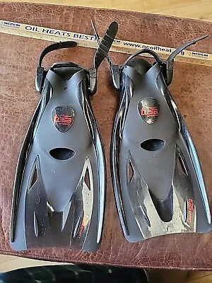 TUSA Sport Reef Tourer Fins USA 3-8 CM 22-26 Euro 36-42 • $10.95