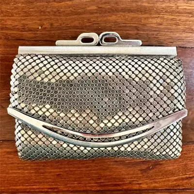 Vintage Silver Metal Mesh Purse - Retro 1980s Glomesh Era - 11cm X 9cm Closed • $19.95