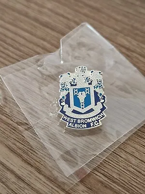 West  Bromwich  Albion F C - COLLECTABLE  OLD CREST  Football  Pin  Badge  • £1.75