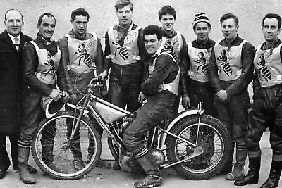 Coventry Bees 1964 Speedway Team Photograph • £2.99