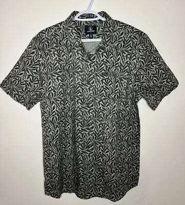 Volcom Short Sleeve Button Down Shirt Classic Fit Collared Button Up Size Large • $16