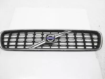 2004-2007 Volvo S40 Front Upper Grille Grill 08620116 • $92.70