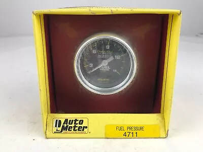 Auto Meter 4711 2-1/16  Fuel Pressure Gauge Mechanical Carbon Fiber 0-15psi • $74.99