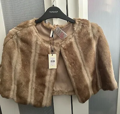 £30 • Buy Topshop Faux Fur Cape One Size  New With Tags