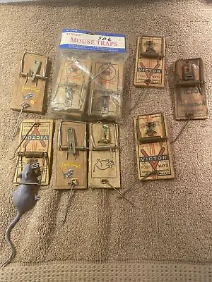 VINTAGE LOT OF 11 MOUSE TRAPS Mouse Guard VICTOR Wood Stream Mouse Included • $29