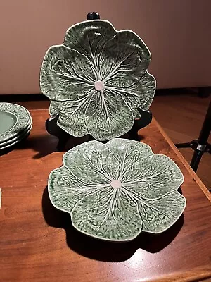 Bordallo Pinheiro Portugal Green Cabbage Leaf Dinner Plates - 10.5  - Set Of 2 • $70