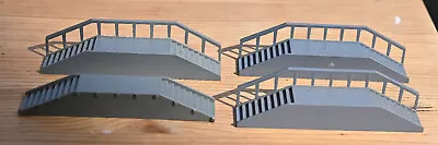 Hornby ~ Platform Access Steps ~ OO Gauge REF4886 . Set Of 4 • £9.99