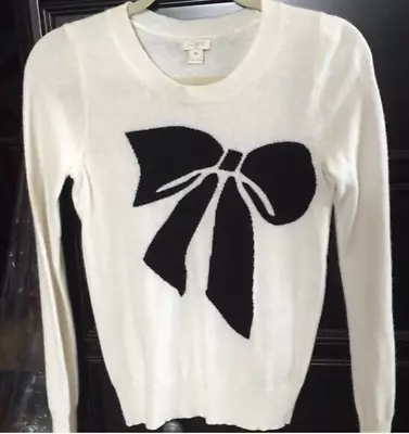 J Crew Warmspun Intarsia Big Bow Sweater Size XS Black And White • $29.99