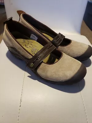 Merrell Womens 9.5 Suede Plaza Bandeau Comfort Mary Jane Shoe Button Wedge • $39