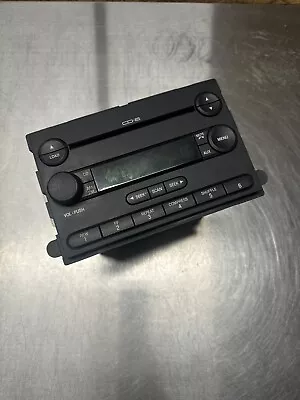 2005-2007 Ford F 250 F 350 Super Duty OEM AM FM CD Player Radio 6C3T 18C815 AA  • $49.99