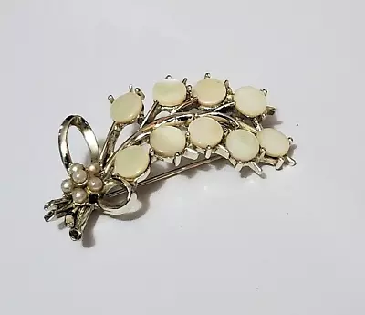 Marhill Silver Tone Mother Of Pearl Brooch Mother Of Pearl Seed Pearl Accents • $14