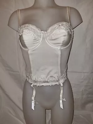 Gorgeous Cream PRESENCE Underwired Boned Corset Basque Top Suspenders Size 34C • £9.99