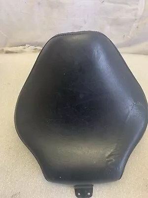 $129 • Buy 1999-2004 Yamaha Xvs1100 1100 Vstar Custom Driver Passenger Seat Saddle Nice