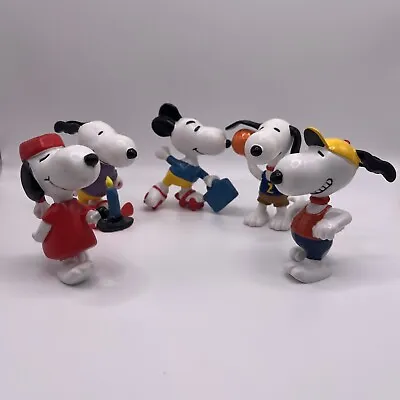 Vintage Peanuts Snoopy United Feature 2.5” PVC Figure Lot X 5 Track Ski Sports • $19.99