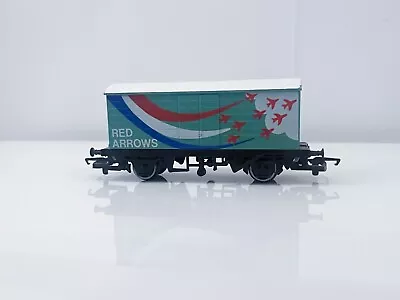 Hornby R145 Red Arrows Closed Wagon. No Box • £6.50