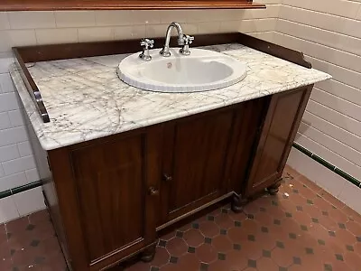 Bathroom Vanity Colonial Style With Mirror • $1