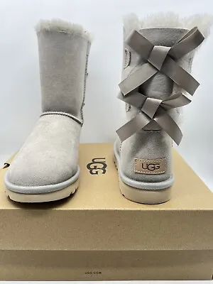 New  UGG BAILEY BOW II  Classic Boot Suede For Women's  Sz 9 In GREY • $139