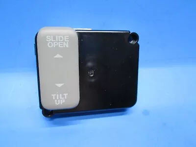 Lexus 99-03 RX300 98-01 ES300 SUNROOF Switch Gray Slide Roof 84862-AA010 OEM • $22.99