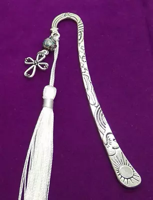 PRETTY CROSS +TASSEL Metal BOOKMARK *FREEPOST* Gift Box BIBLE HOLY COMMUNION MUM • £7.65