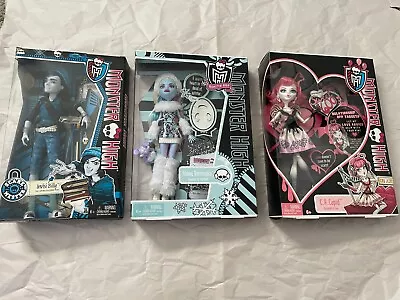 Lot 3 Monster High  C A Cupid Invisi Billy Abbey Bominable 2011  NIB • $125