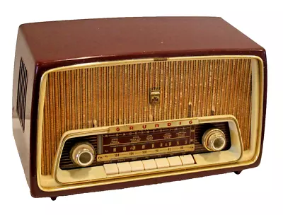 Grundig Majestic Model 97 USA AM FM Radio - For Parts/Repair - 1958 • $85