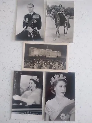 5 X Vintage Postcards   Queen Elizabeth   Royalty • £3.99