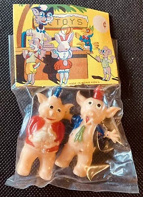 Vintage Dimestore 1960 Hand Painted Plastic Pigs NOS Original Pack Hong Kong • $10.95