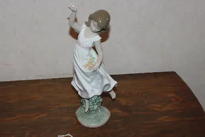 $74.99 • Buy Lladro Garden Dance Girl Figurine 6580 With Box