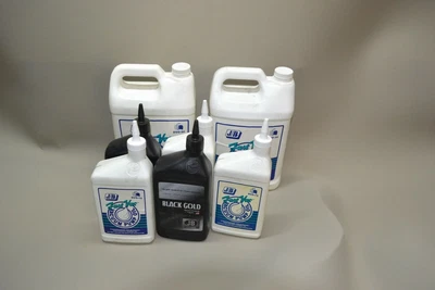 $89 • Buy Lot Of 3 Gallons Plus Of Vacuum Pump Oil 