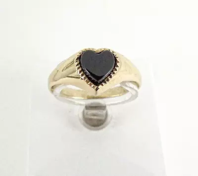 9ct Gold Heart Signet Ring Onyx Oval Hallmarked Size K With Gift Box • £82