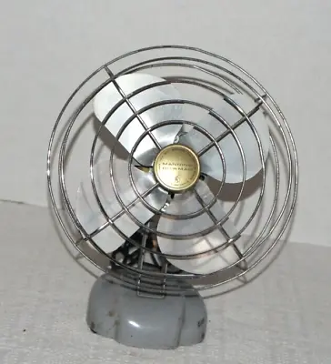 Vintage MANNING BOWMAN 8  Chrome METAL Desk FAN 30 W Model 085002 • $37.89