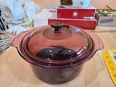 Preowned Visions Corning Cranberry 3.5 L Dutch Oven W/ Lid • $39.99