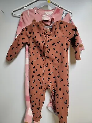 Child Of Mine By Carter's Lot Of 2 - Unisex Fleece Footed Pajamas - 18 Months • $11.99