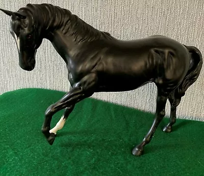 BESWICK HORSE BLACK BEAUTY BLACK MATT FINISH MODEL No. 2466 PERFECT • £58.50