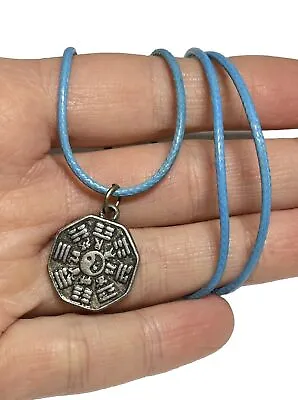 90's Y2K Yin Yang Asian Coin Choker Pendant Necklace Blue Cord S343 • $13.99