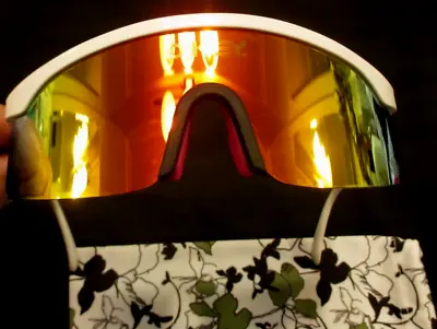 Oakley Razor Blades Sunglasses White Frame W Fire 30 Heritage Lens Bag Pink Nose • $299.99