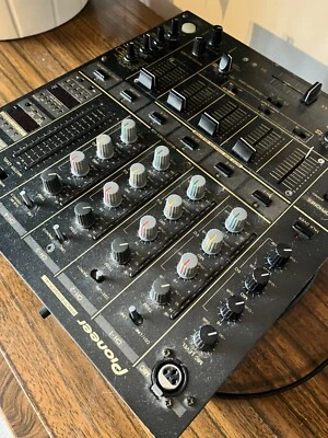 £180 • Buy Pioneer DJM600 4 Channel Professional DJ Mixer