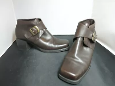 Vintage Bass Brown Leather Ankle Boot Gently Used Buckle Size 9M • $25