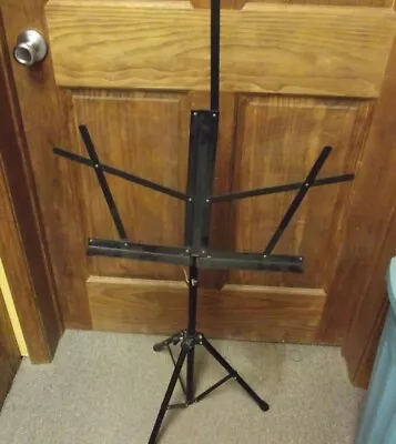 Musician's FRIENDS Gear Folding Music Stand - BLACK • $50