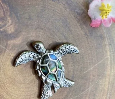 Silver-tone Abalone Sea Turtle Pendent - Cape Cod Artisan Shell Figural Charm • $9.99