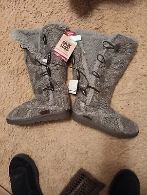 Muk Luks Boots Womens Size 7 Grey Felicity • $6