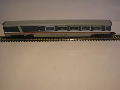 Hornby R543 APT  Middle Passenger Coach SC 48601 • £22.99