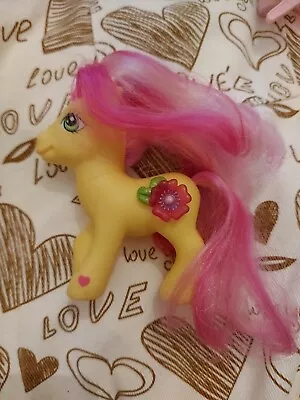 Yellow My Little Pony G3 Royal Bouquet 3D Crystal Flower Hasbro • £6.99