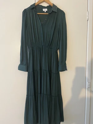 $36 • Buy Witchery Dark Green Tiered Maxi Dress Size 8